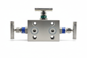 MANIFOLD 3 VIAS SS-3D-FNT8-A